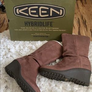 KEEN Akita Hybridlife Mid Calf Slouchy Wedge Boot